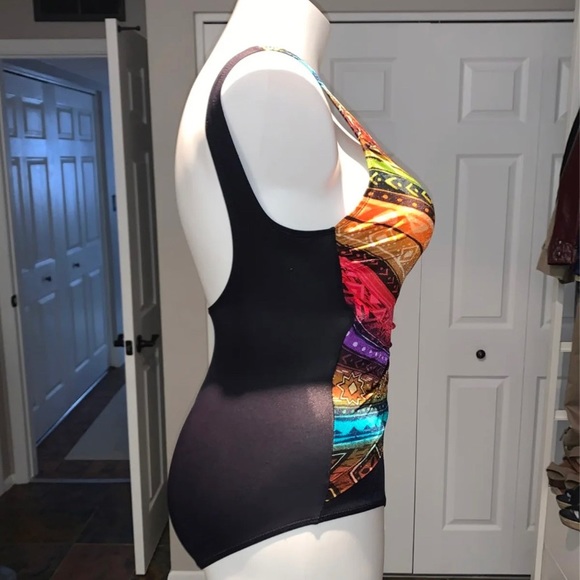 Elizabeth Stewart Swimsuit - Picture 4 of 4